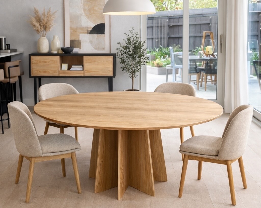 Helm Table main image