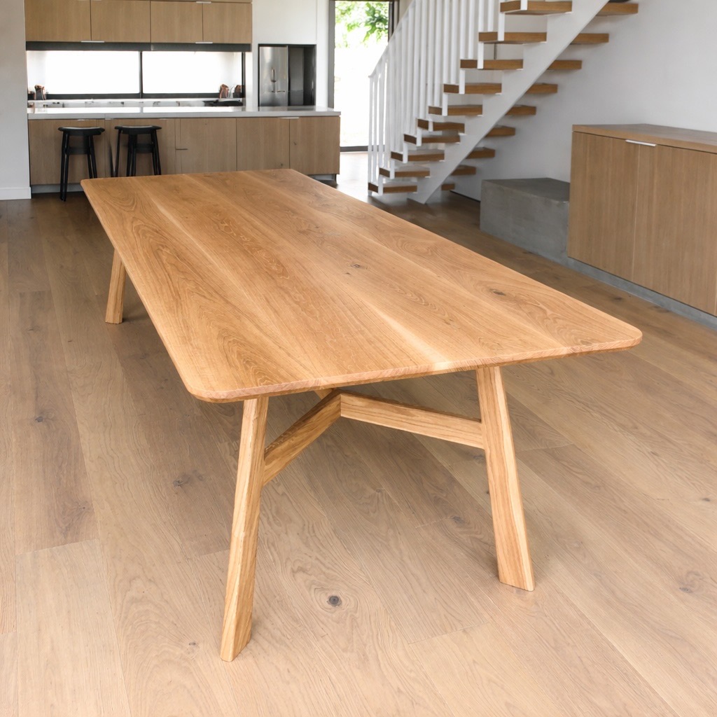 Yama Table gallery image 4